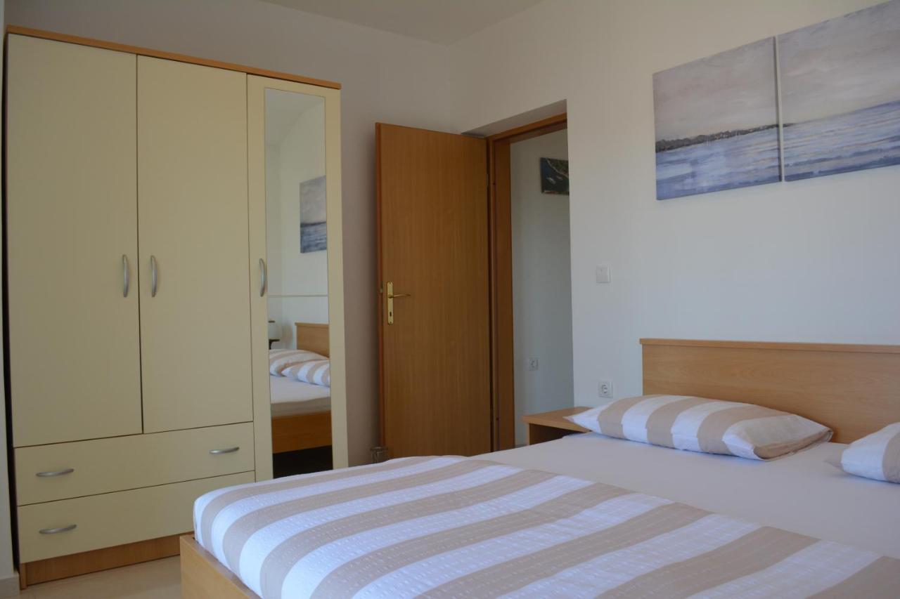 Apartments Curic Трогір Екстер'єр фото